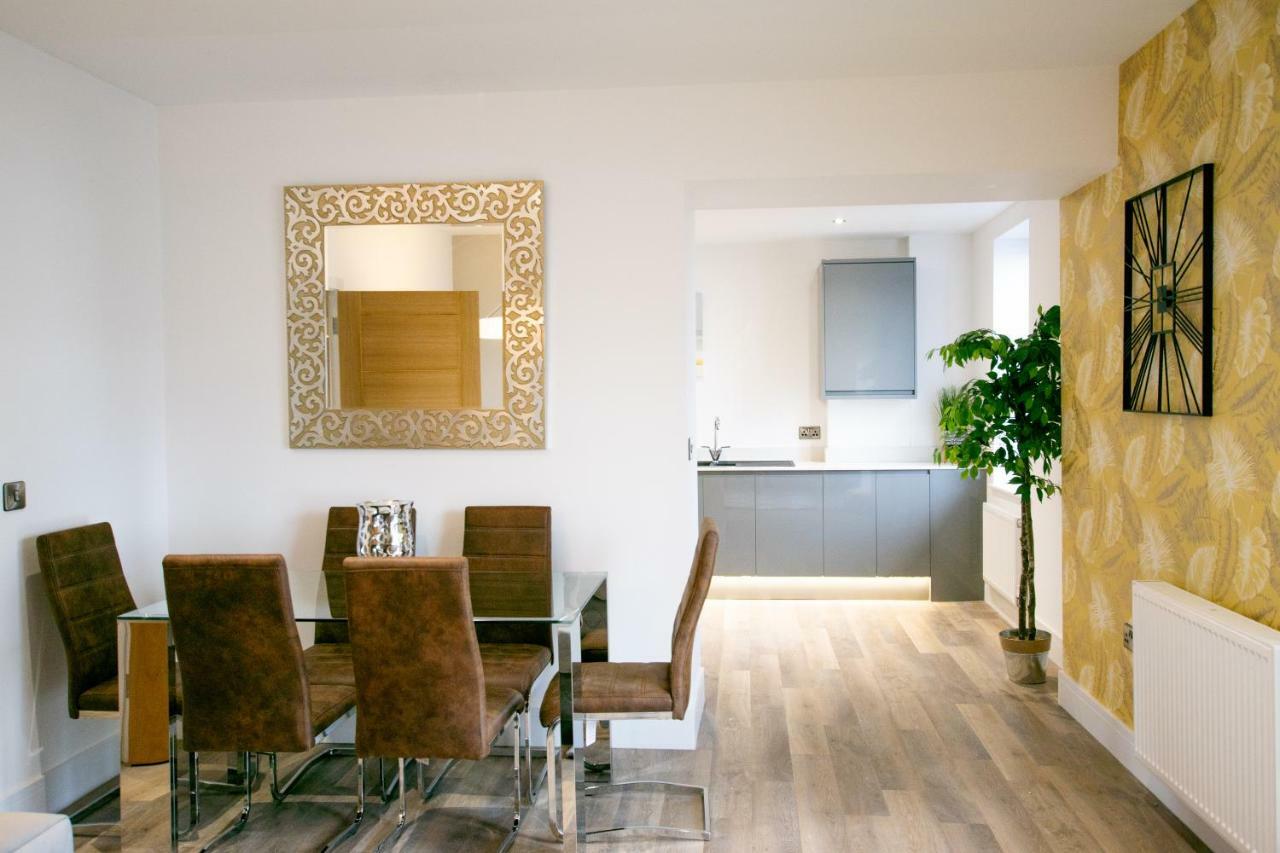 Rowan Tree - Your Apartment Бристоль Екстер'єр фото