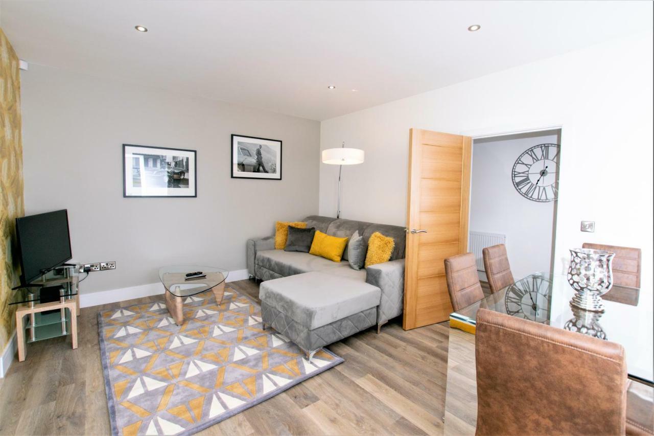 Rowan Tree - Your Apartment Бристоль Екстер'єр фото