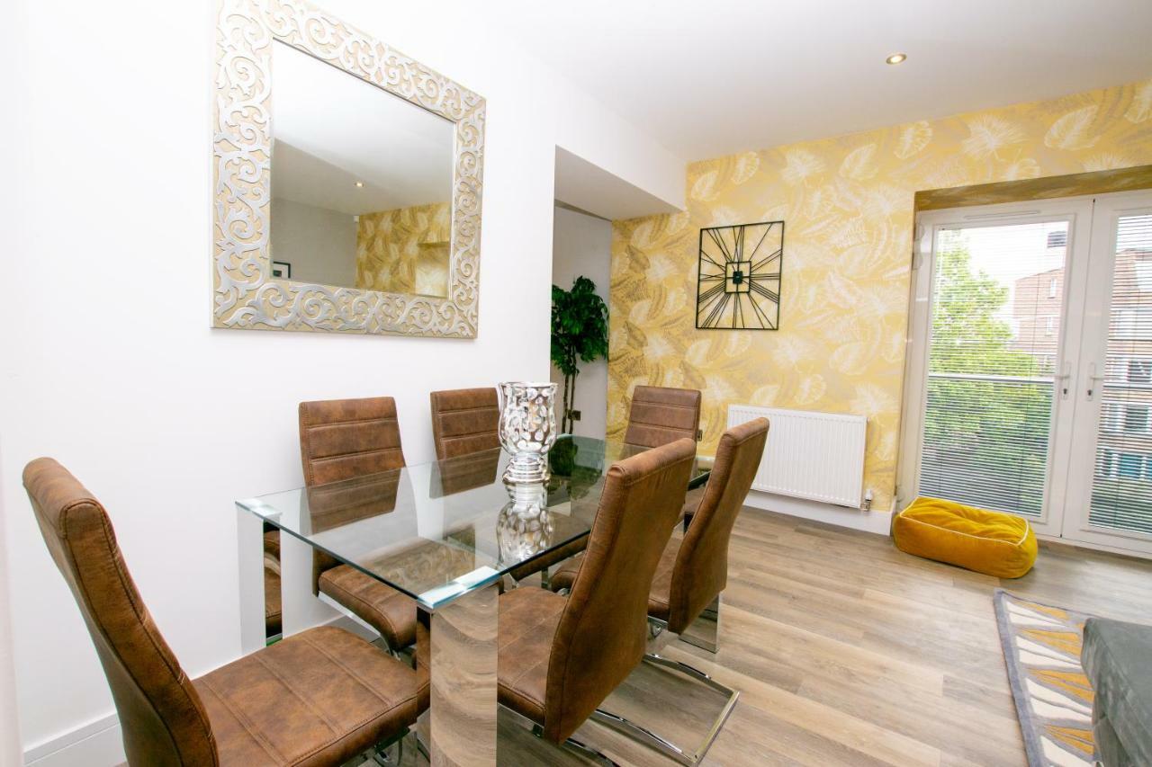 Rowan Tree - Your Apartment Бристоль Екстер'єр фото