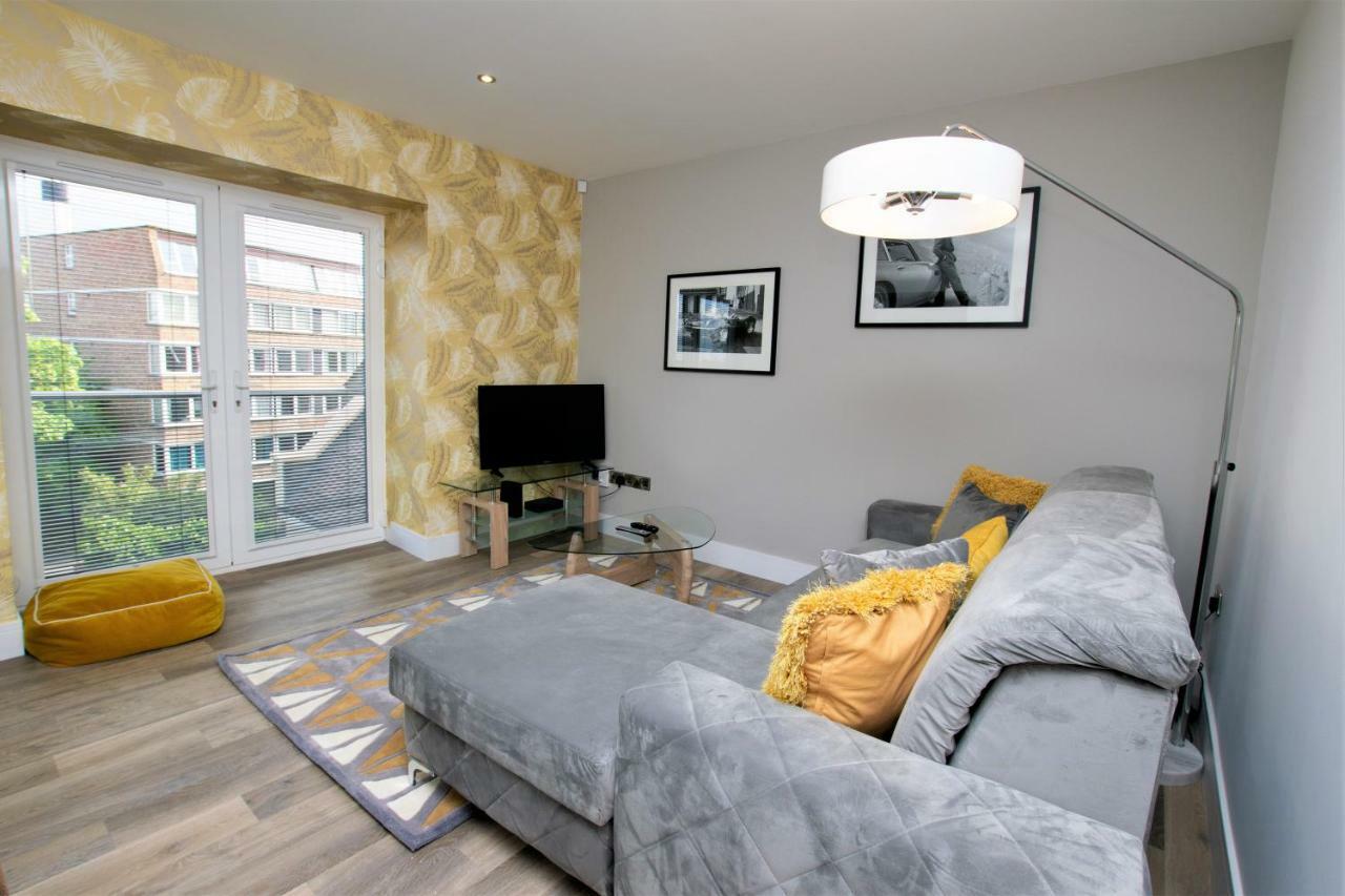 Rowan Tree - Your Apartment Бристоль Екстер'єр фото